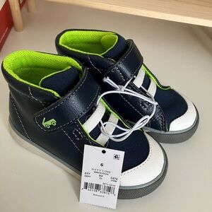 Size 6 toddler See Kai Run high tops